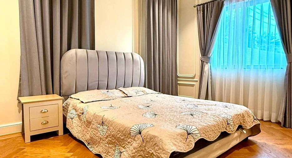 For rent 4 ベッドルーム house in Bang Kapi, Bangkok