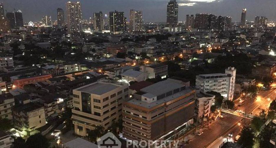 Condo en alquiler de 1 habitaciones en Khlong San, Bangkok