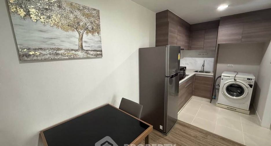 For rent 1 bed condo in Huai Khwang, Bangkok