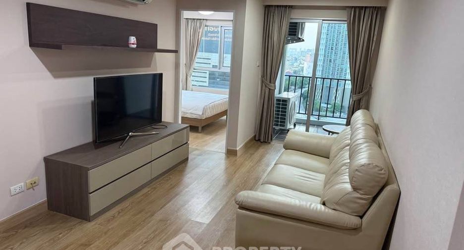 For rent 1 bed condo in Huai Khwang, Bangkok