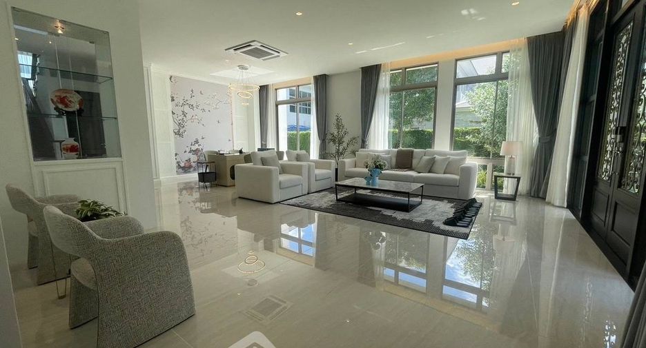 For rent 4 bedrooms house in Lat Krabang, Bangkok