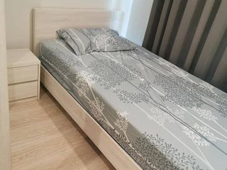 Wohnung zur Miete mit 2 Zimmer in Huai Khwang, Bangkok