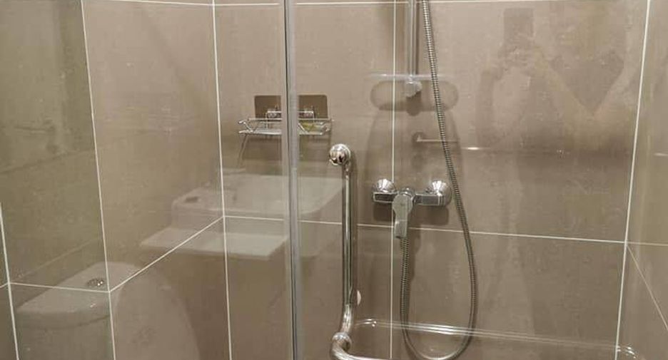 For rent 2 ベッドルーム condo in Huai Khwang, Bangkok