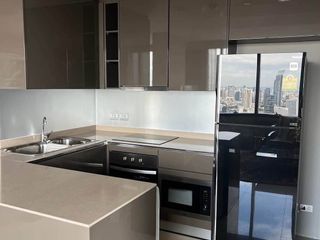 For rent 3 bedrooms condo in Bang Rak, Bangkok