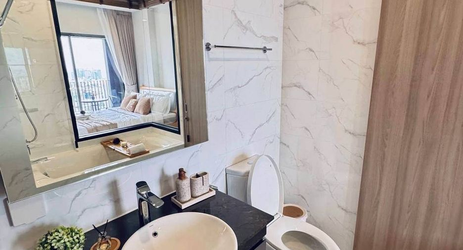 For rent 1 bed condo in Watthana, Bangkok