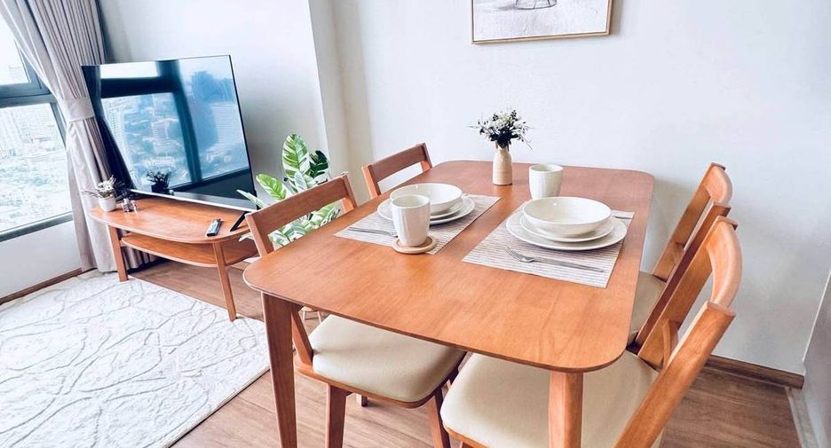 For rent 1 bed condo in Watthana, Bangkok