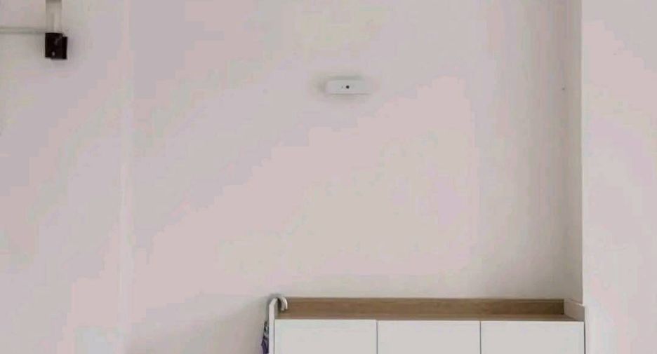 For rent 3 bedrooms townhouse in Suan Luang, Bangkok