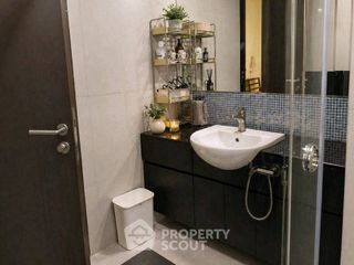 For rent 1 bed condo in Phaya Thai, Bangkok