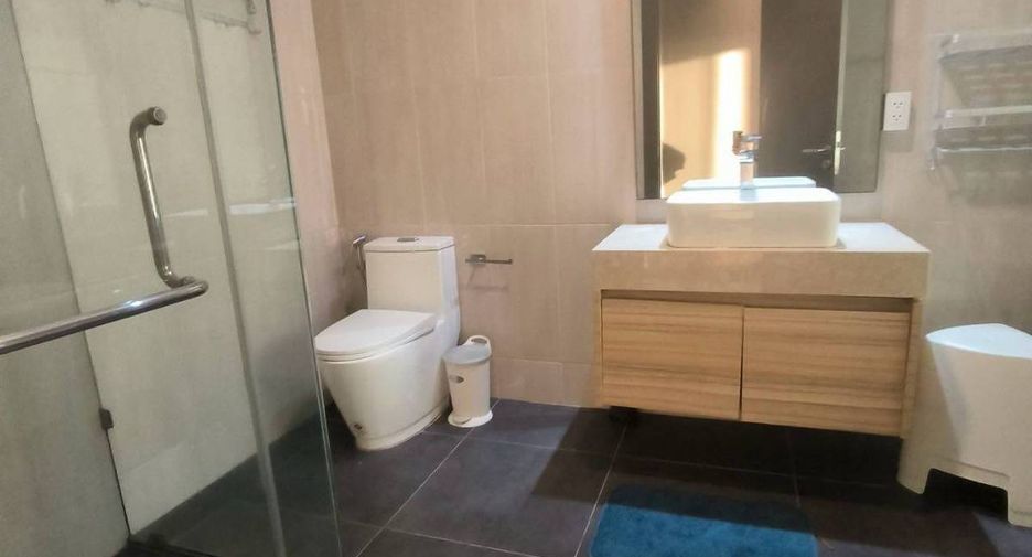 À louer 2 chambres condo à Bang Lamung, Chonburi