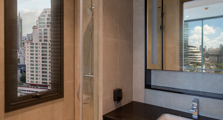 Condo en venta de 2 habitaciones en Khlong Toei, Bangkok