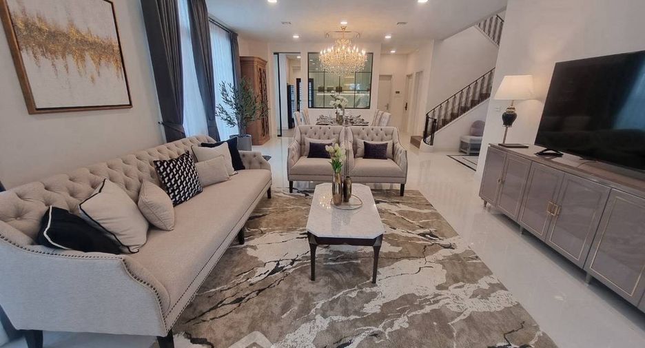Casa en alquiler de 5 habitaciones en Saphan Sung, Bangkok