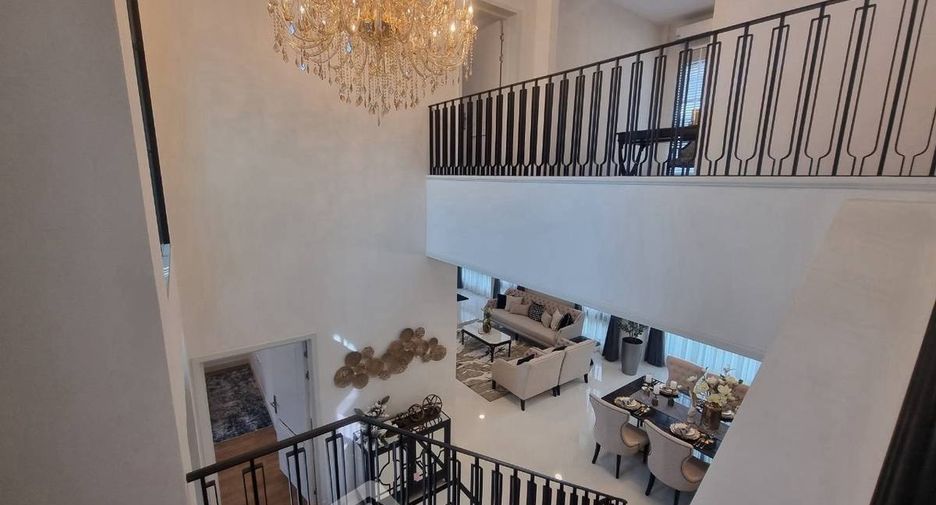 Casa en alquiler de 5 habitaciones en Saphan Sung, Bangkok