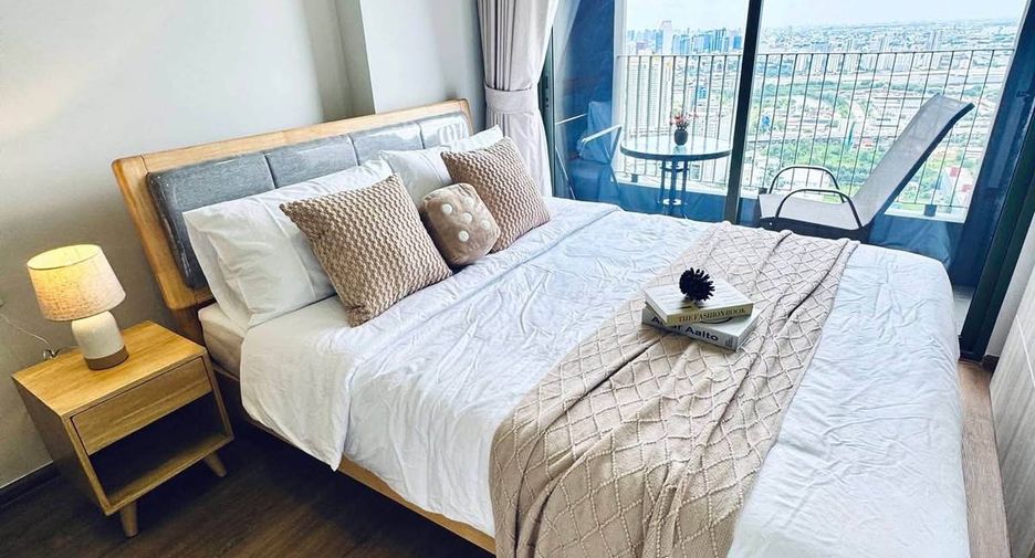For rent 1 bed condo in Watthana, Bangkok