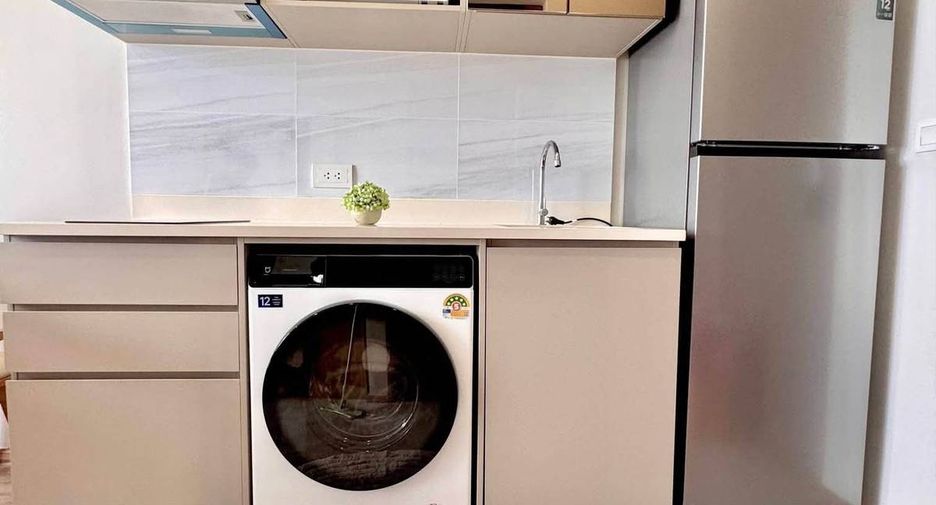 For rent 1 bed condo in Watthana, Bangkok