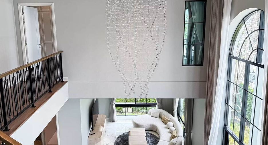 Casa en alquiler de 5 habitaciones en Don Mueang, Bangkok