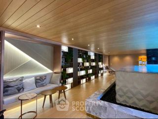 For rent 2 bedrooms condo in Phra Khanong, Bangkok