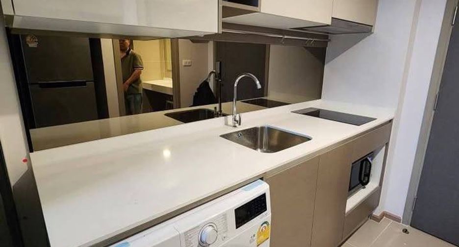 For rent 1 bed condo in Watthana, Bangkok