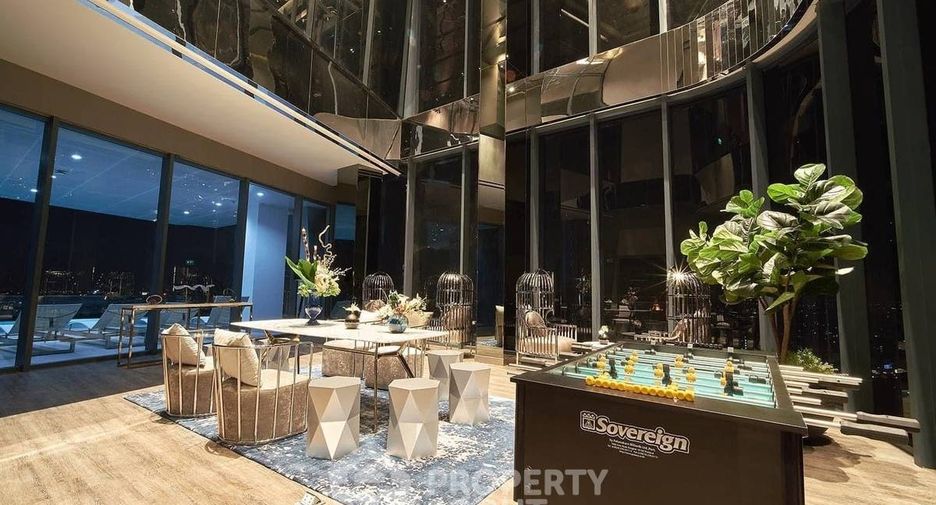 For rent 2 bedrooms condo in Bang Na, Bangkok