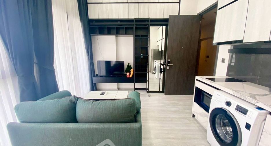 For rent 1 bed condo in Phra Khanong, Bangkok