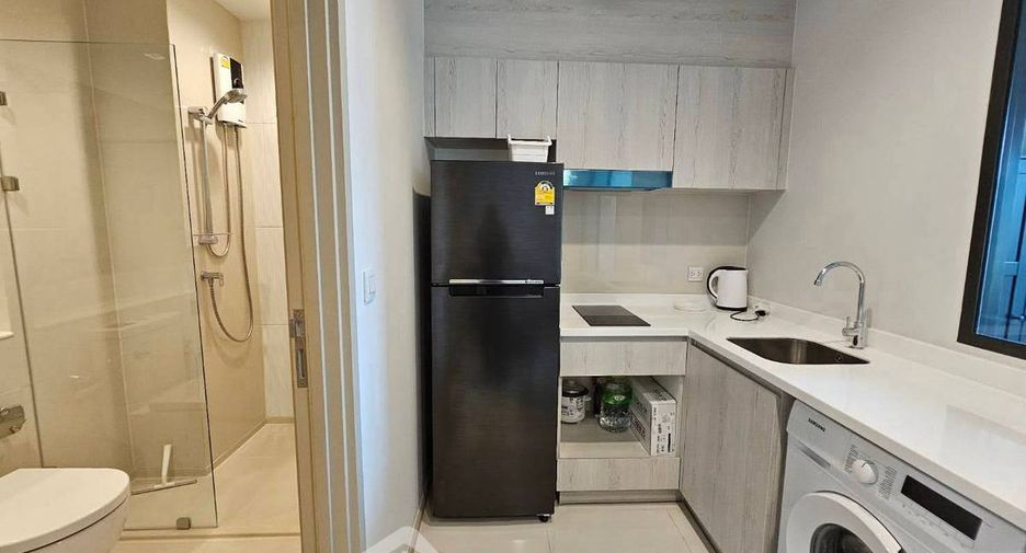 Condo en alquiler de 1 habitaciones en Pathum Wan, Bangkok