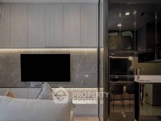 For rent 1 bed condo in Phaya Thai, Bangkok