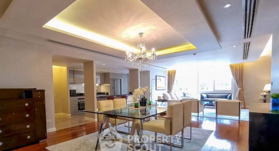 For rent 4 bedrooms condo in Watthana, Bangkok
