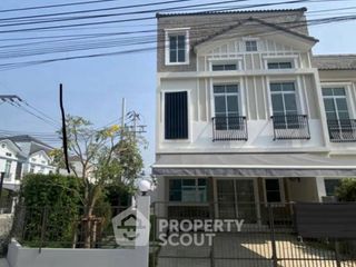 For rent 3 ベッドルーム townhouse in Prawet, Bangkok