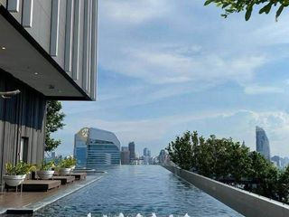 Condo en alquiler de 1 habitaciones en Pathum Wan, Bangkok