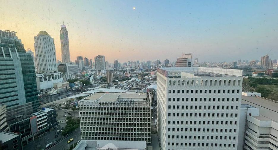 For rent 1 bed condo in Pathum Wan, Bangkok
