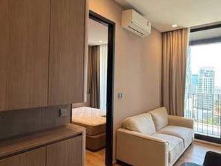For rent 1 bed condo in Phaya Thai, Bangkok