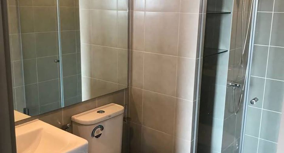 For rent 2 bedrooms condo in Bang Na, Bangkok