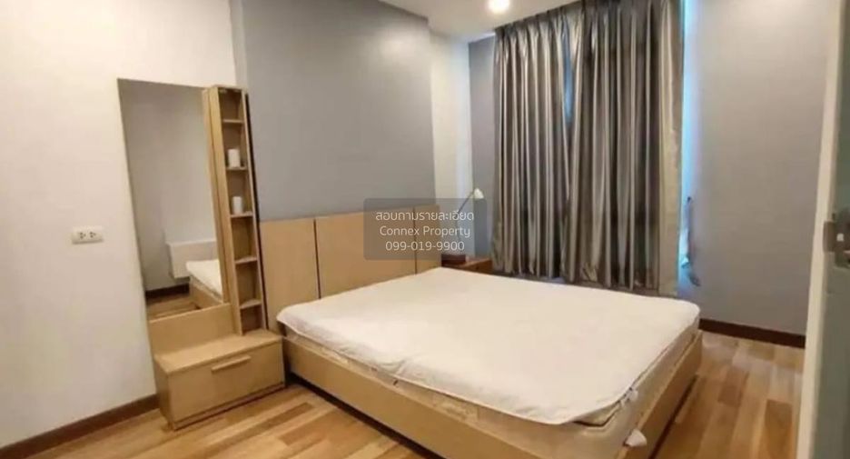 For rent 2 bedrooms condo in Bang Na, Bangkok