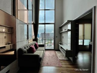For rent 2 bedrooms condo in Watthana, Bangkok