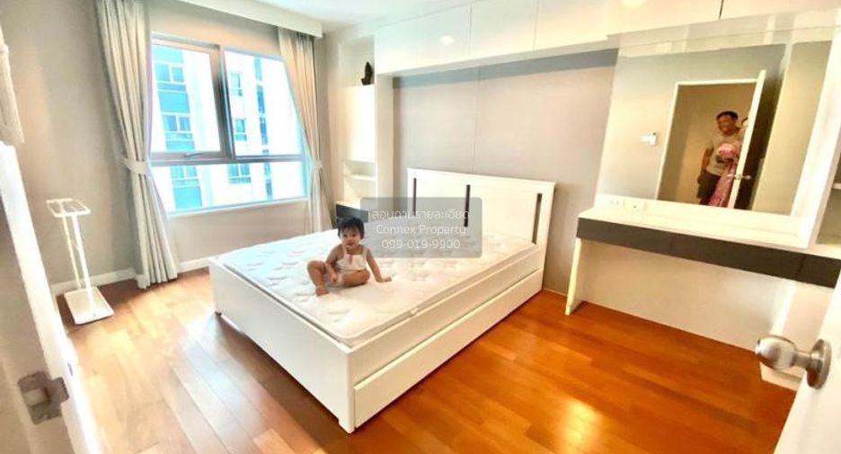 For rent 2 bedrooms condo in Huai Khwang, Bangkok