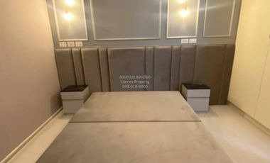 For rent 2 bedrooms condo in Pathum Wan, Bangkok