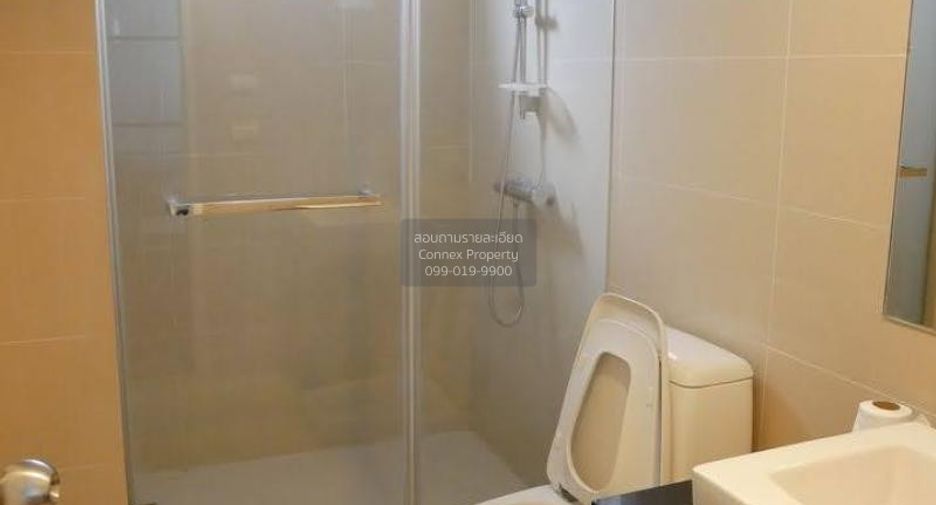 For rent 2 bedrooms condo in Huai Khwang, Bangkok