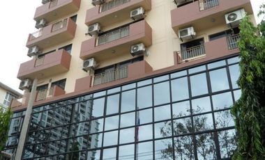 For sale 2 bedrooms condo in Phaya Thai, Bangkok