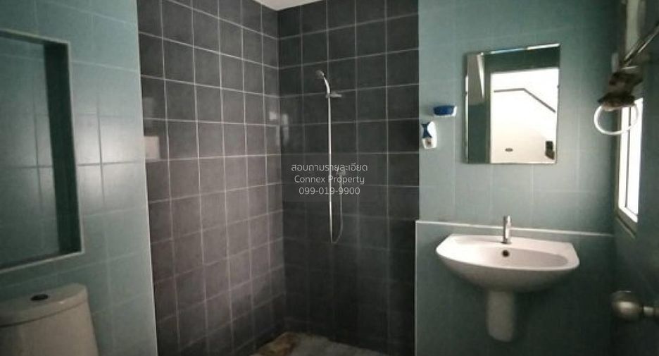 For sale 3 bedrooms house in Sam Phran, Nakhon Pathom