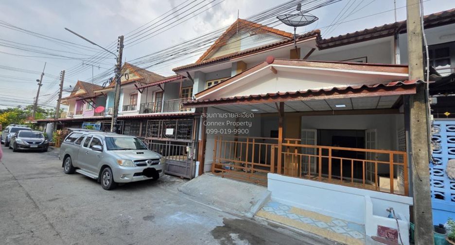 出售 3 卧室 联排别墅 在 Nakhon Chai Si, Nakhon Pathom