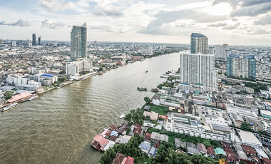 For rent 2 bedrooms condo in Khlong San, Bangkok