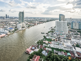 For rent 2 bedrooms condo in Khlong San, Bangkok