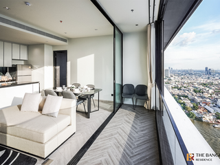 For rent 2 bedrooms condo in Khlong San, Bangkok