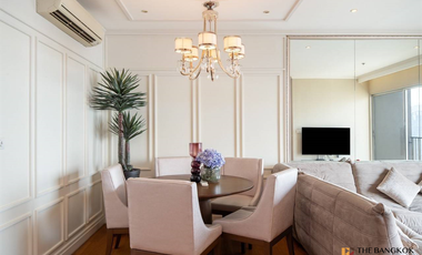 For rent 3 bedrooms condo in Khlong San, Bangkok