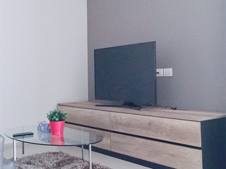 For rent 2 bedrooms condo in Pathum Wan, Bangkok