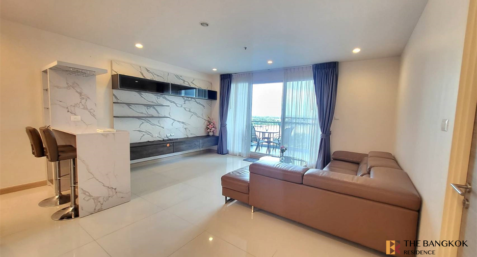 For rent 2 bedrooms condo in Yan Nawa, Bangkok