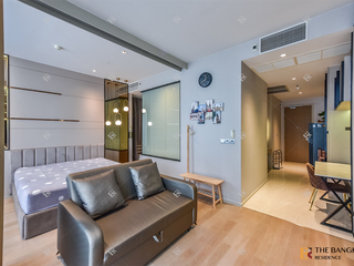 For rent 1 bed condo in Bang Rak, Bangkok
