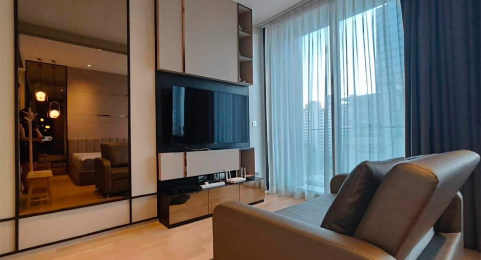 For rent 1 bed condo in Bang Rak, Bangkok