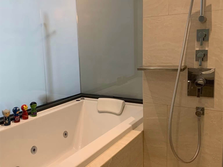 For rent 1 bed condo in Bang Rak, Bangkok