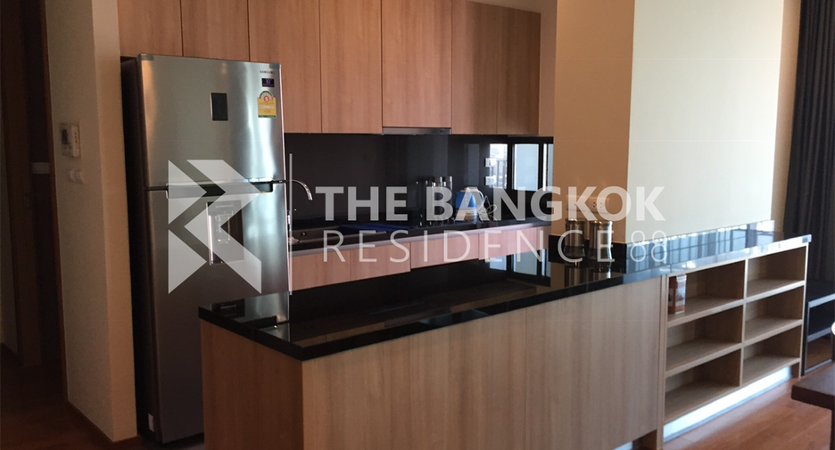 For rent 2 bedrooms condo in Yan Nawa, Bangkok