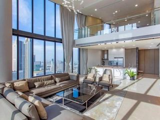 出租 4 卧室 公寓 在 Khlong San, 曼谷